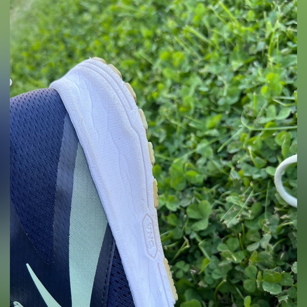 Brooks Range Woman’s Navy Blue & Green Running Athletic Outdoor Shoes Size 7.5 - Picture 9 of 12